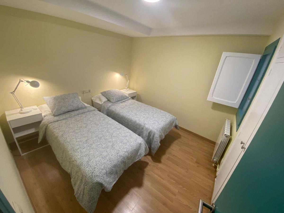 Cal Tofones, Baixos 2. Allotjament Turistic A Borredá Exteriér fotografie